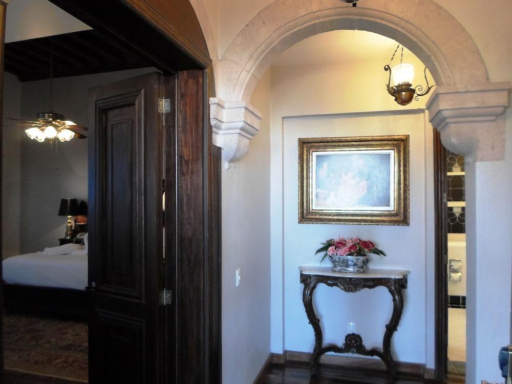 Virrey De Mendoza Hotel Морелия Екстериор снимка