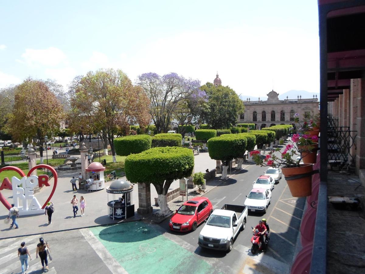 Virrey De Mendoza Hotel Морелия Екстериор снимка