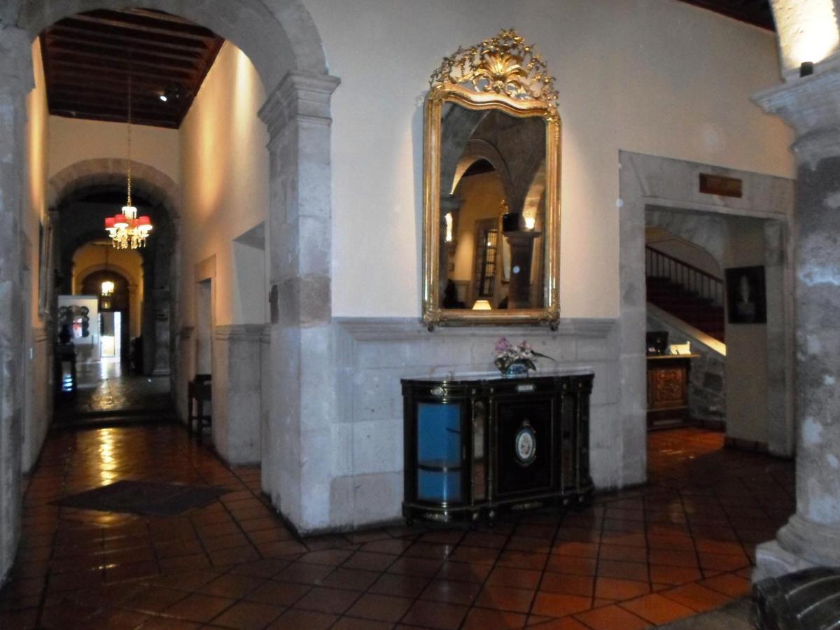 Virrey De Mendoza Hotel Морелия Екстериор снимка