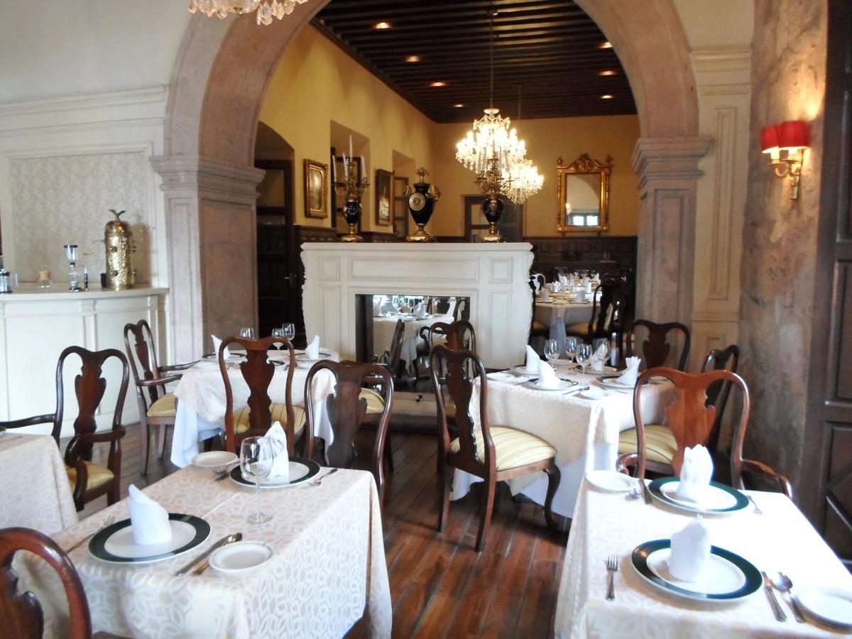 Virrey De Mendoza Hotel Морелия Екстериор снимка