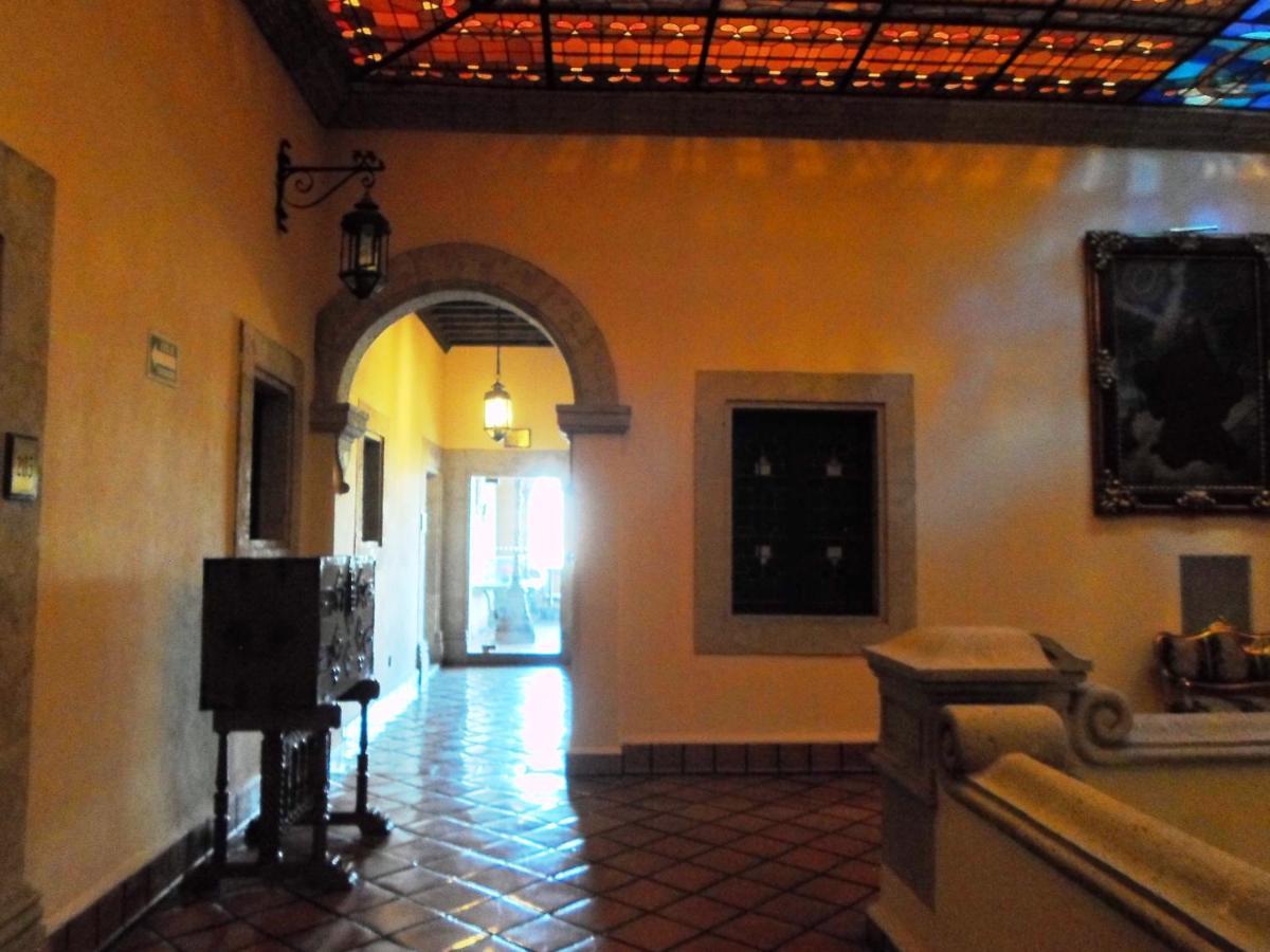 Virrey De Mendoza Hotel Морелия Екстериор снимка