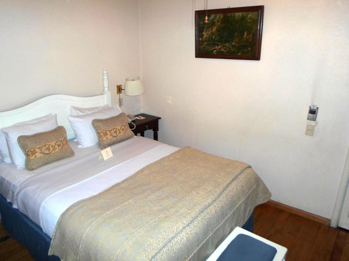 Virrey De Mendoza Hotel Морелия Стая снимка